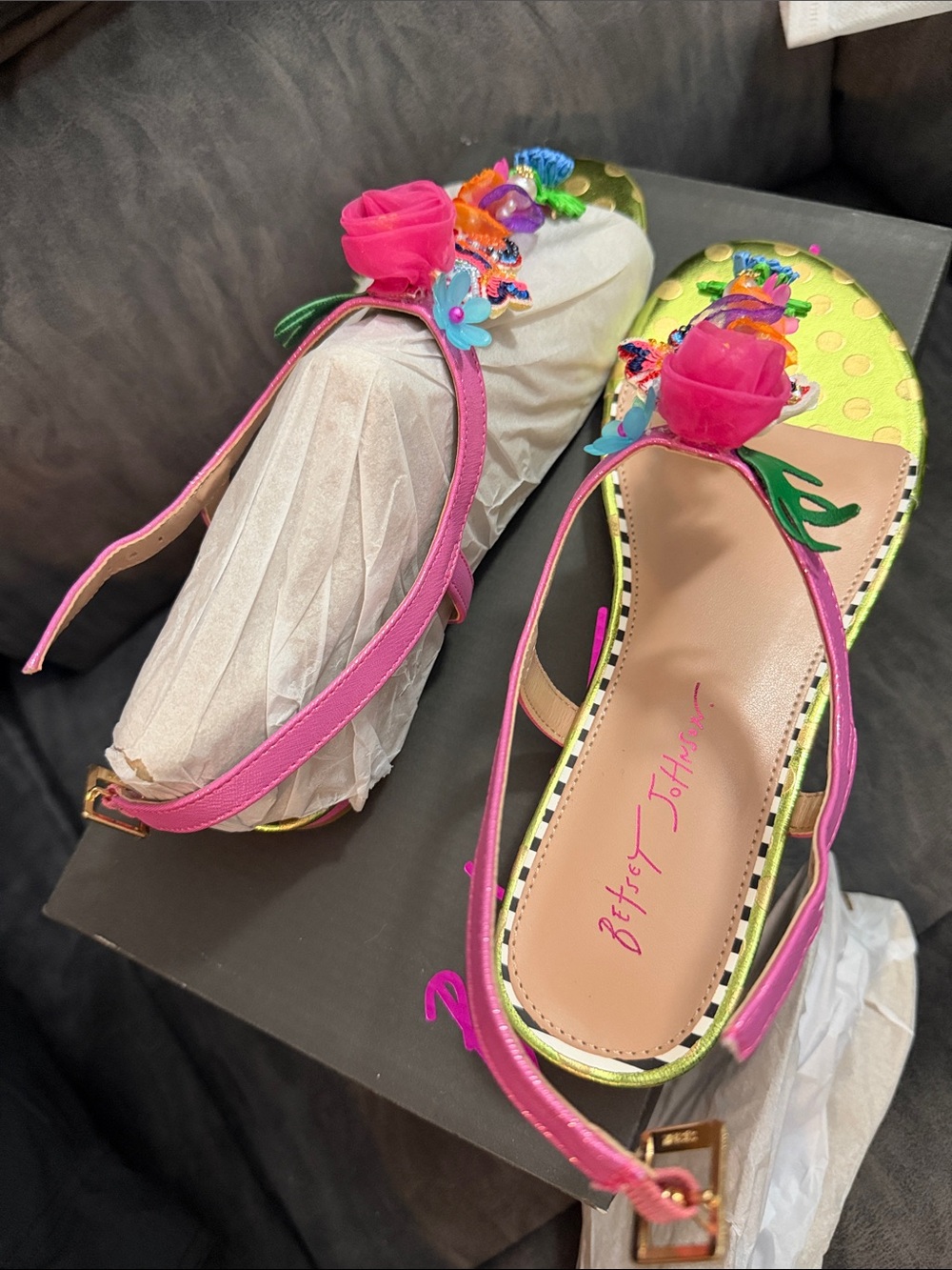 Betsey Johnson Pink Multicolor Embellished Floral Fish Sandals - Picture 3 of 6